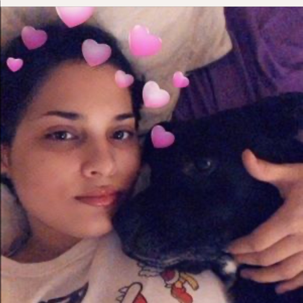 Hi, I’m Juli! and Coby my doggy☺️